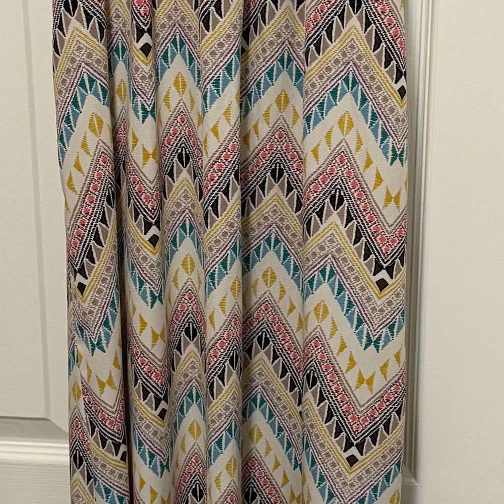 Chevron Patterned Maxi Skirt